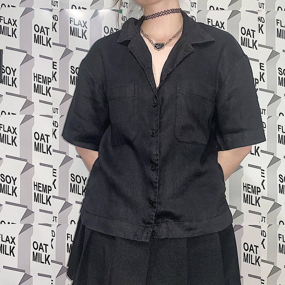 Black button down business casual shirt / H&M